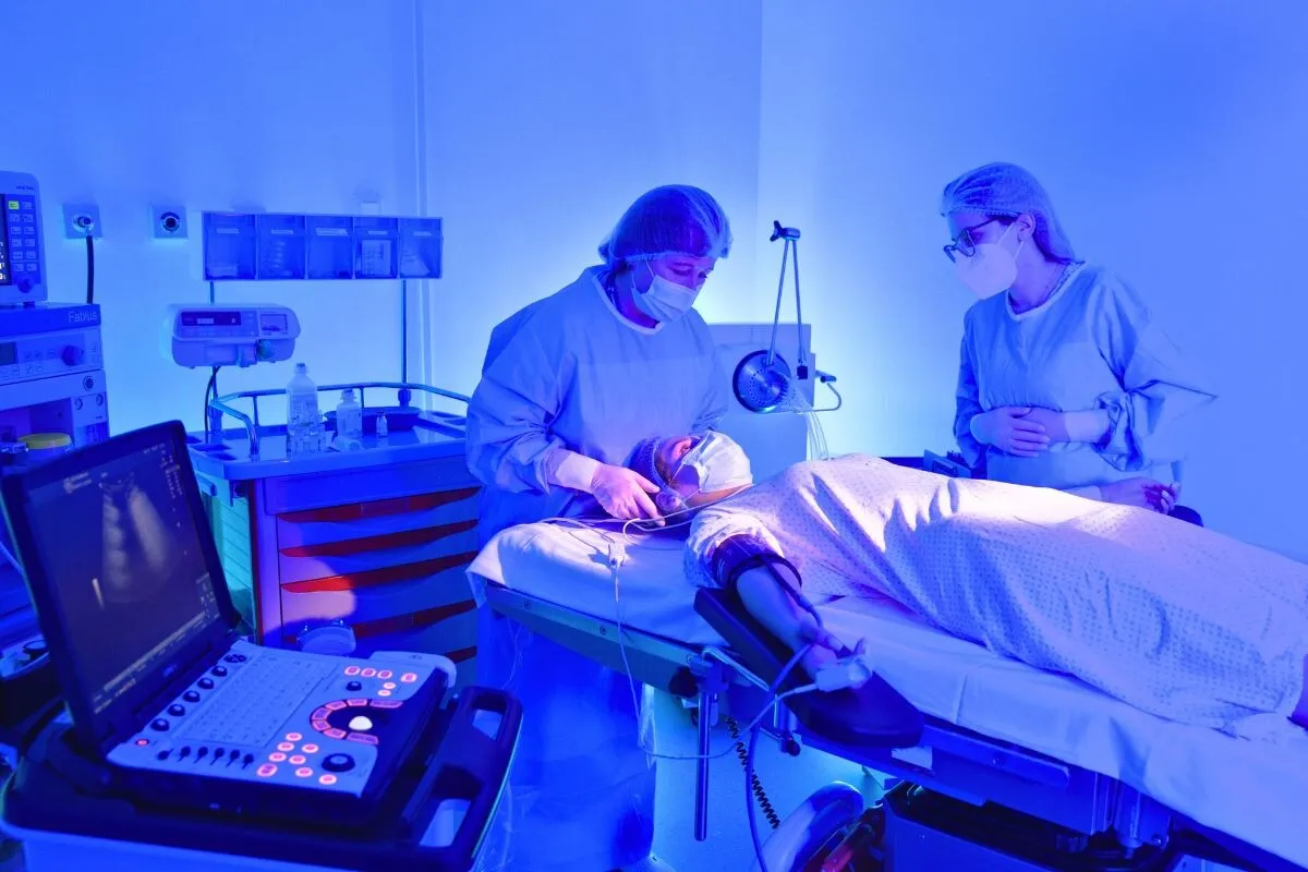 Avea dureri puternice de mulți ani. Ce i-au spus medicii