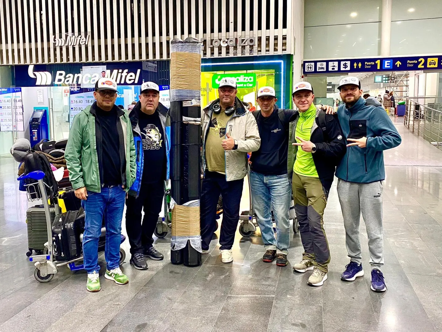 Situația românilor expulzați din Mexic, rezolvată de fiica fostului deputat PSD care a fost concediată de Oana Țoiu