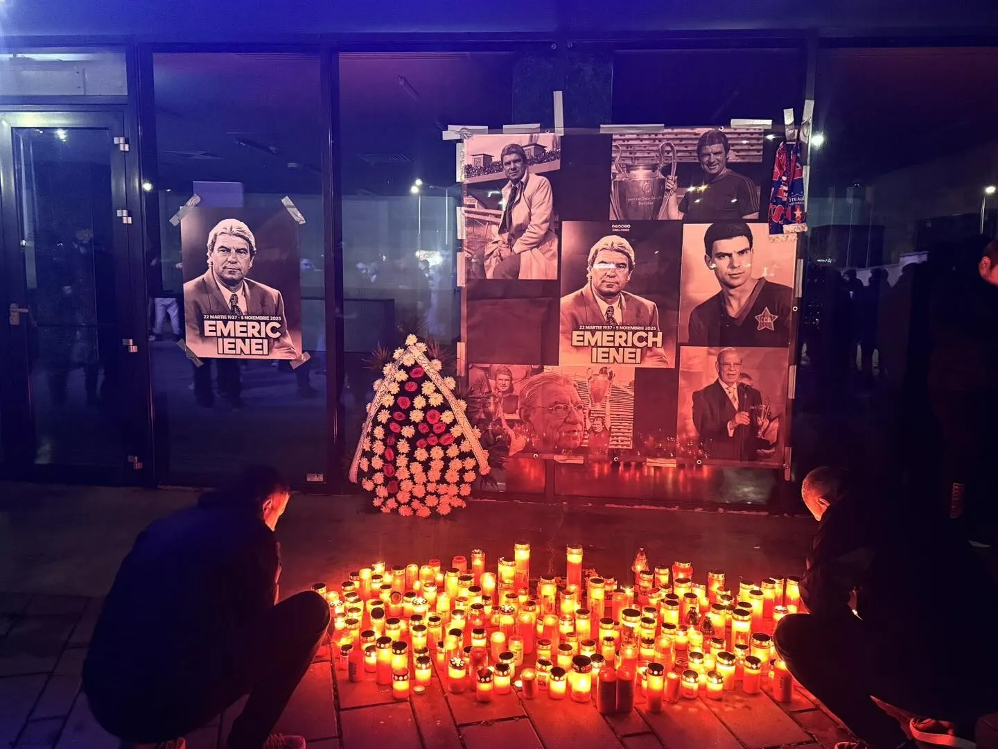 FOTO Suporterii Stelei, omagiu pentru Emeric Ienei