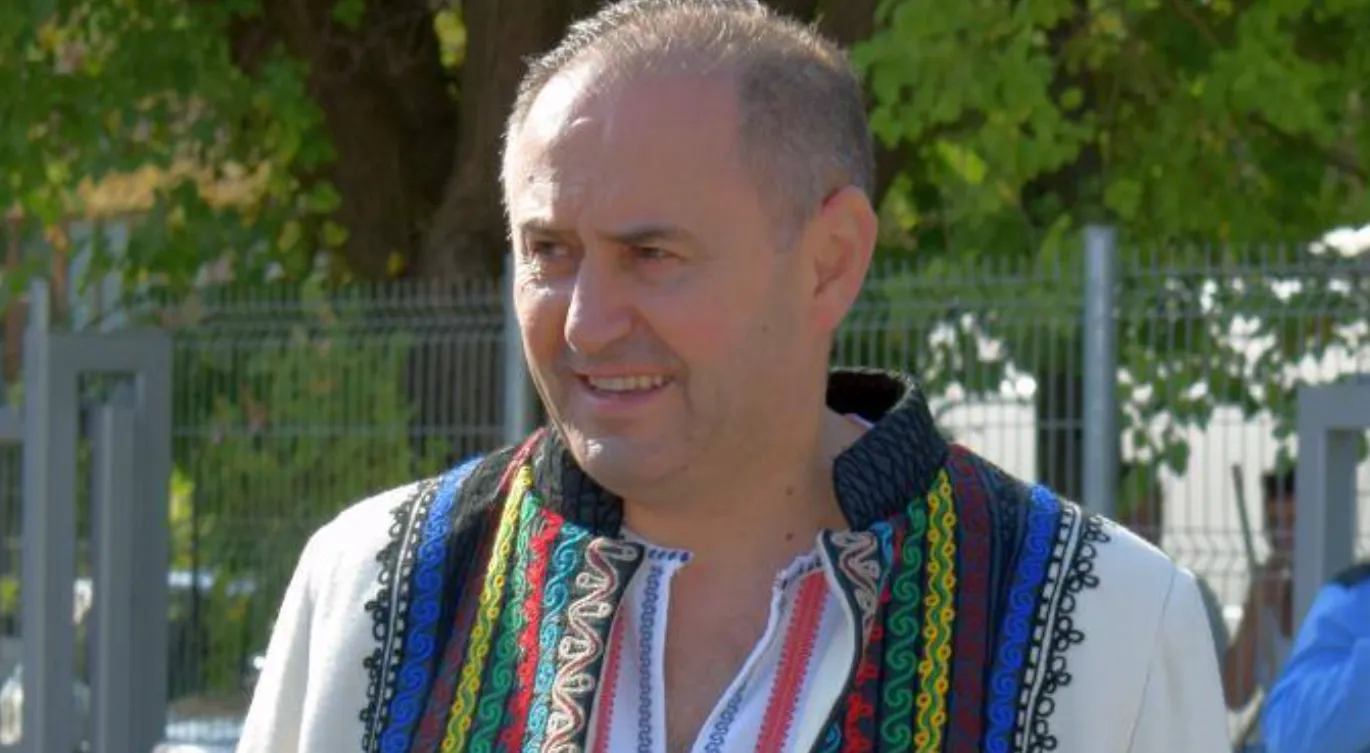 Fanel Bogos Fanel Bogos