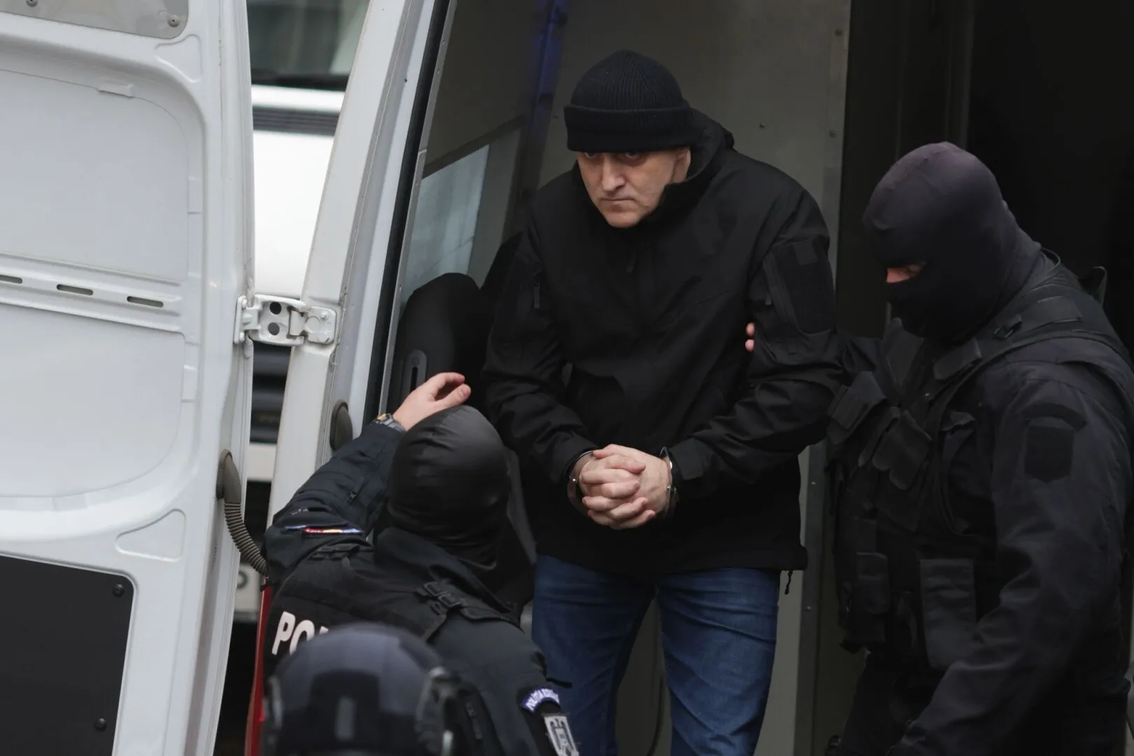 BREAKING Horațiu Potra, fiul și nepotul său, arestați preventiv pentru 30 de zile