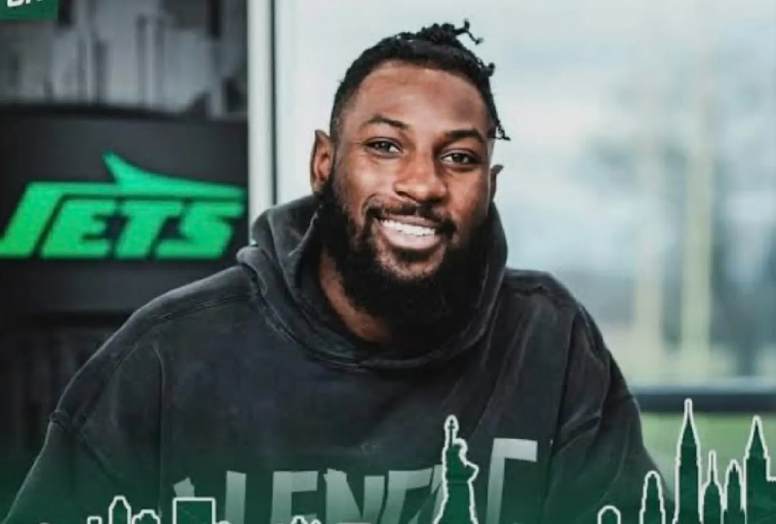 Un jucător din NFL, în stare critică după ce a fost împuşcat în abdomen