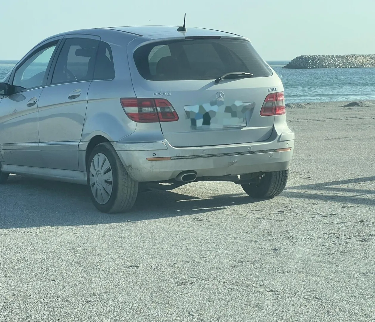 Beach drive, varianta românească: Cu oamenii legii pe urmele lui, un șofer fără permis, a luat-o la goană prin 'Banana', ca-n jocurile video