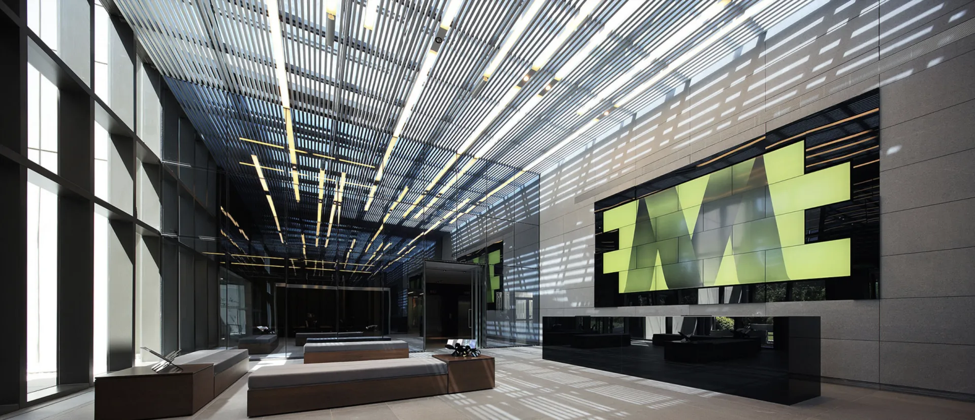 Grecia finanțează masiv în industria românească cu peste 100 milioane de dolari: Un gigant cu 100 de ani de istorie este adus în România