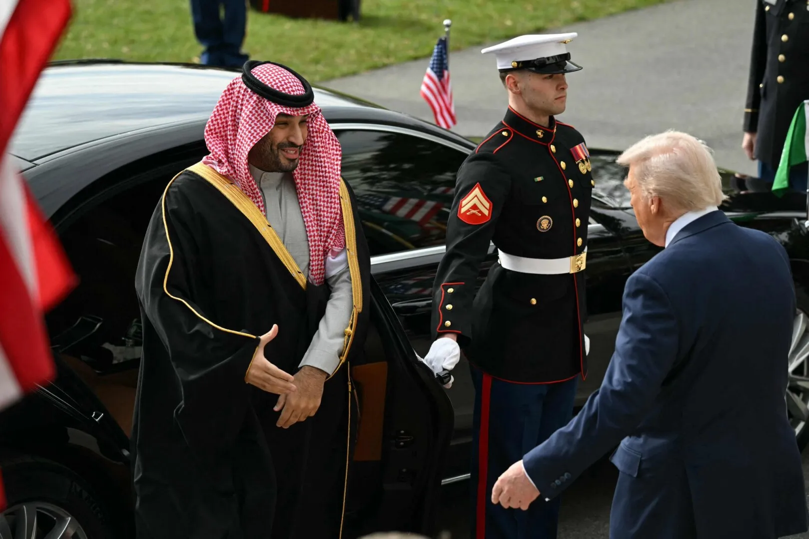 VIDEO Primire grandioasă pentru prințul saudit la Casa Albă: Trump a pregătit un adevărat spectacol pentru Mohammed bin Salman
