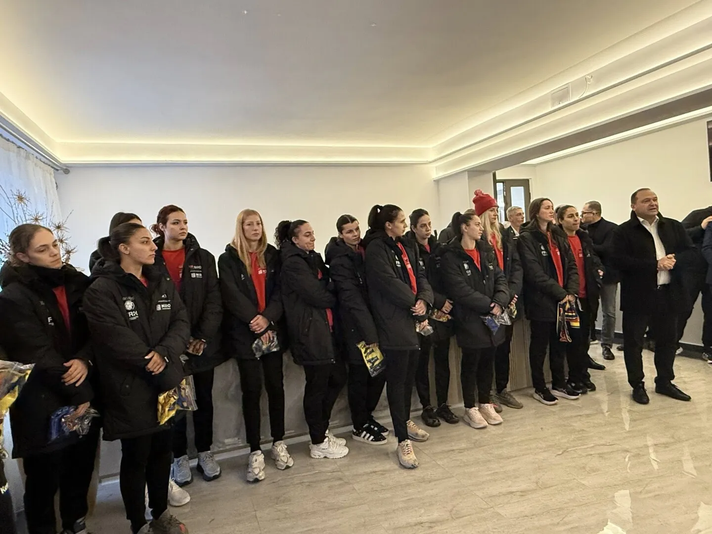 Lotul României pentru Campionatul Mondial de handbal feminin