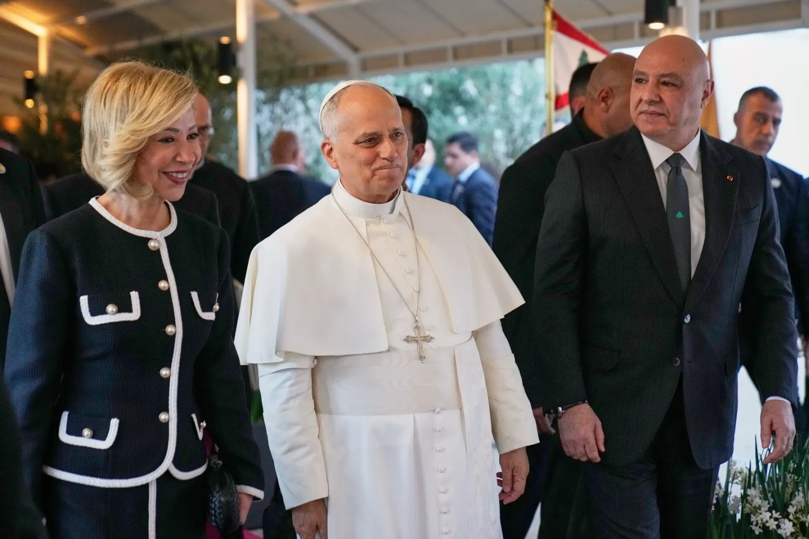 Papa Leon al XIV-lea a sosit la Beirut