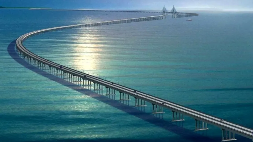 VIDEO Așa arată cel mai lung pod din lume: Îți trebuie 2 ore pentru a-l traversa, iar priveliștea îți taie răsuflarea