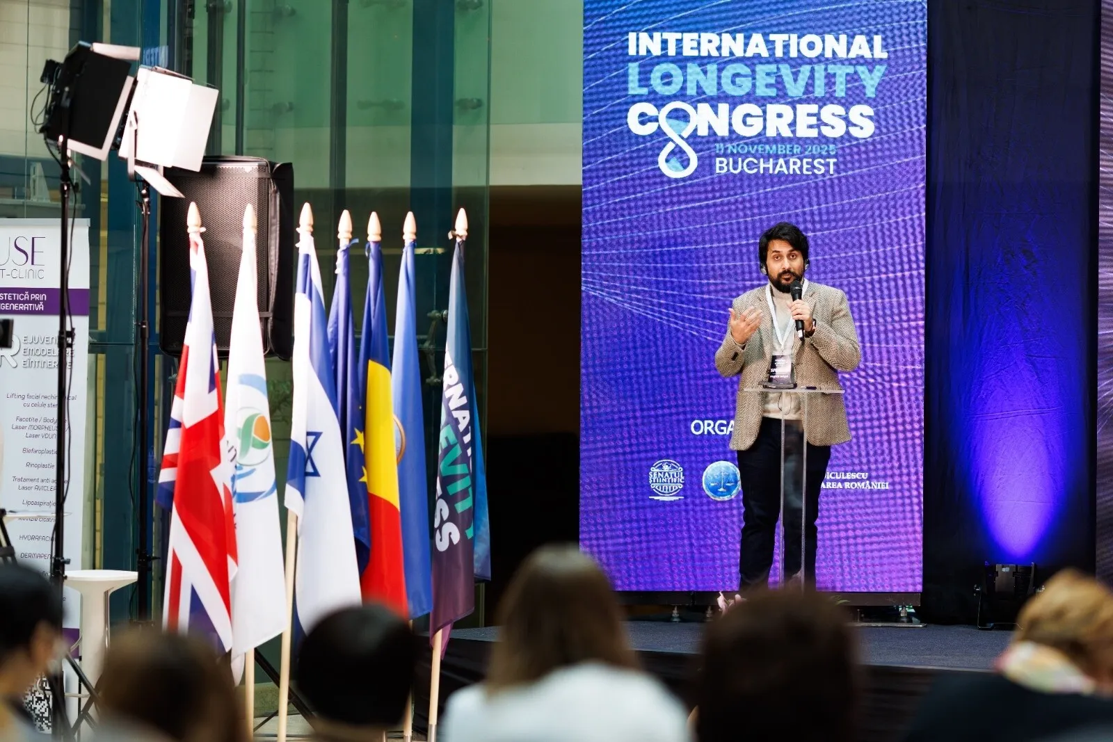 Inteligența artificială poate prezice felul în care îmbătrânim: modelul SYMPHONYAge, prezentat de un cercetător de la Yale, SUA, la Congresul Internațional de Longevitate