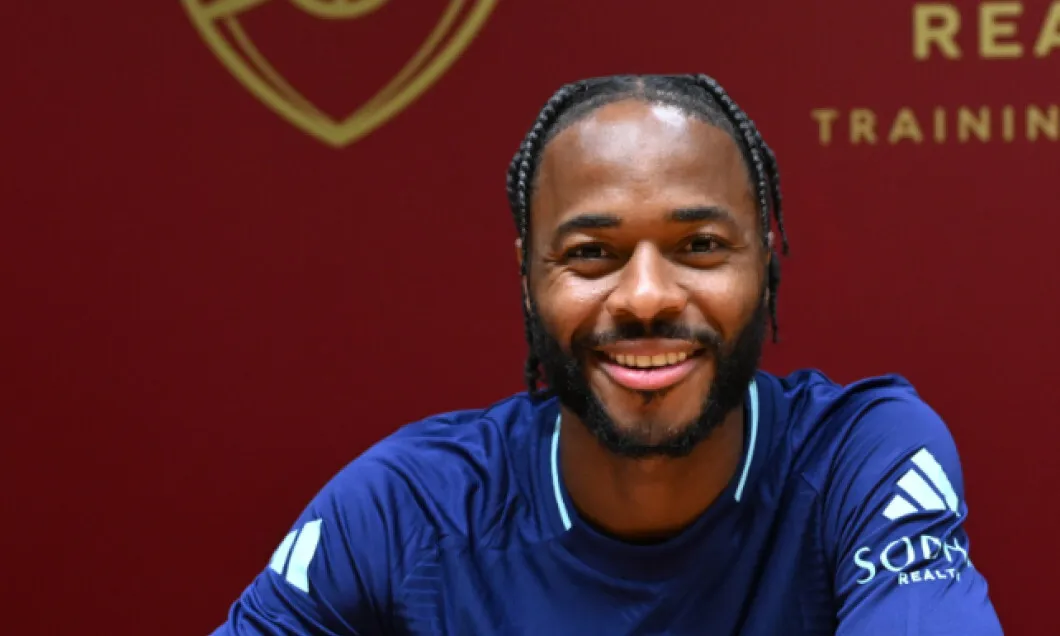 Raheem Sterling, călcat de hoți. Atacantului lui Chelsea se afla în casă