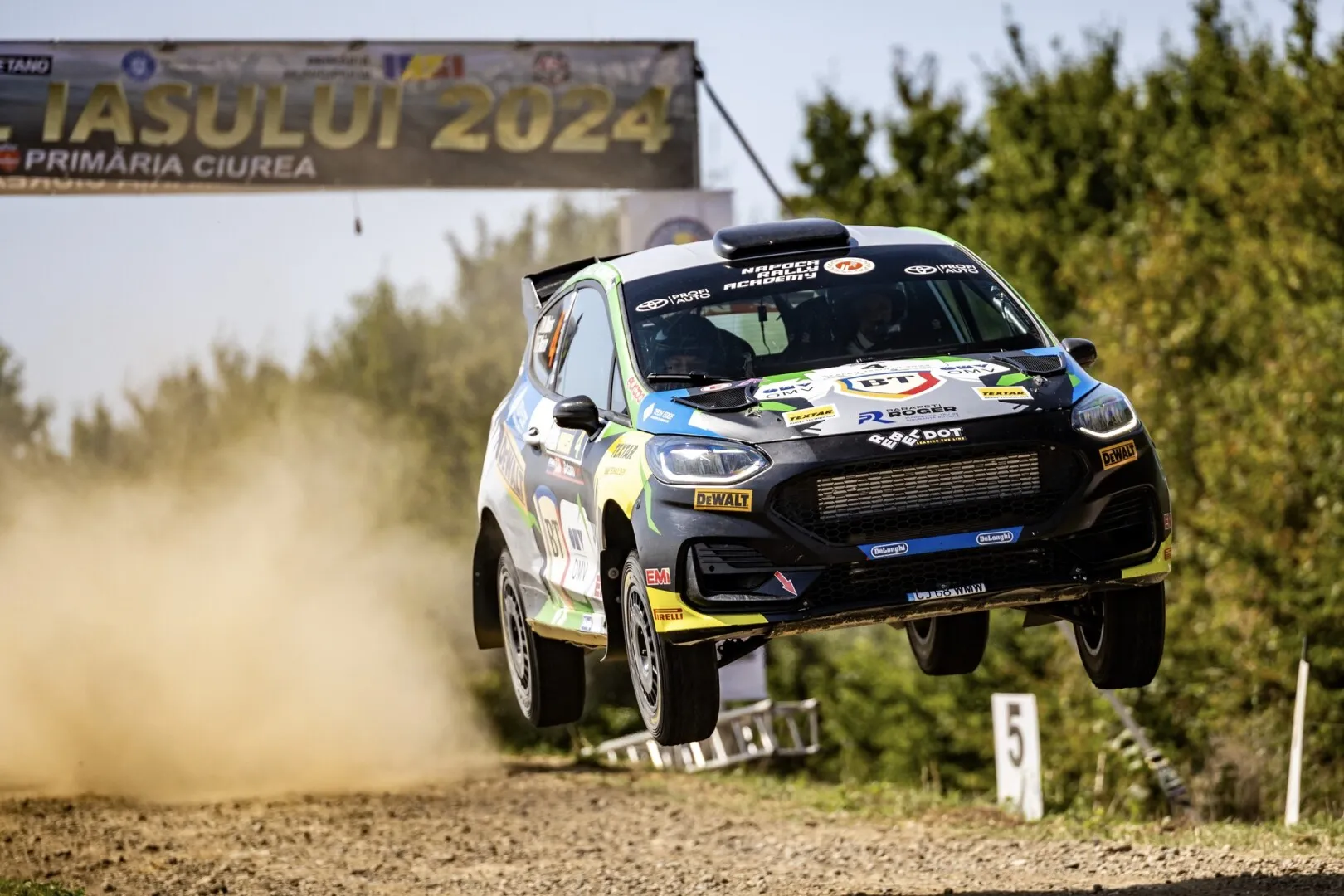 Norbert Maior câștigă Raliul Argeșului