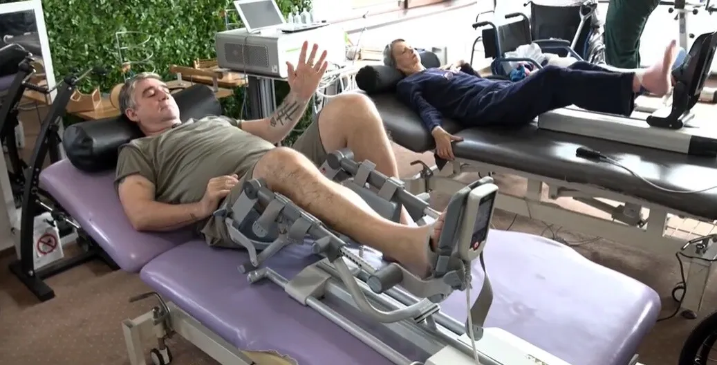 Cum te poți recupera medical intensiv, în doar o săptămână, după o fractură de șold