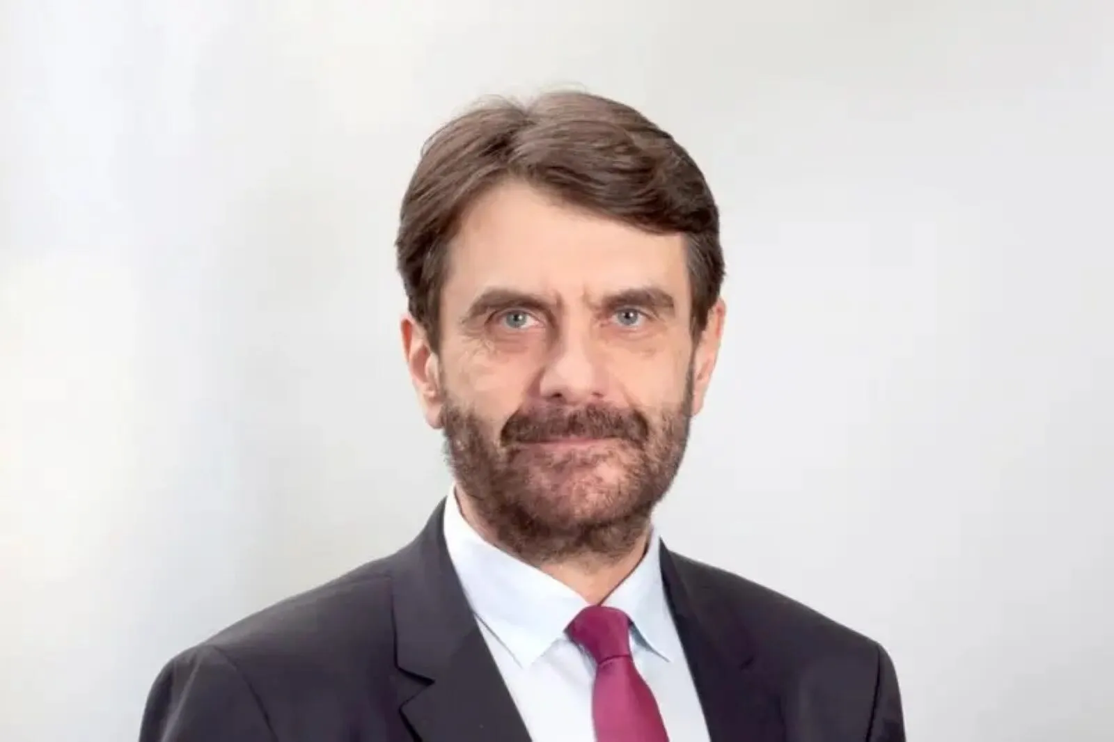 Robert Schwartz, nominalizarea USR pentru funcția de director SRR