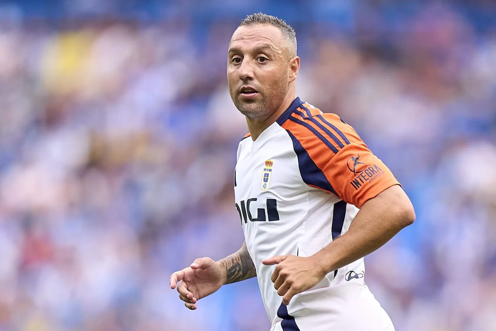 Santi Cazorla, la 41 de ani, continuă să joace pentru Real Oviedo