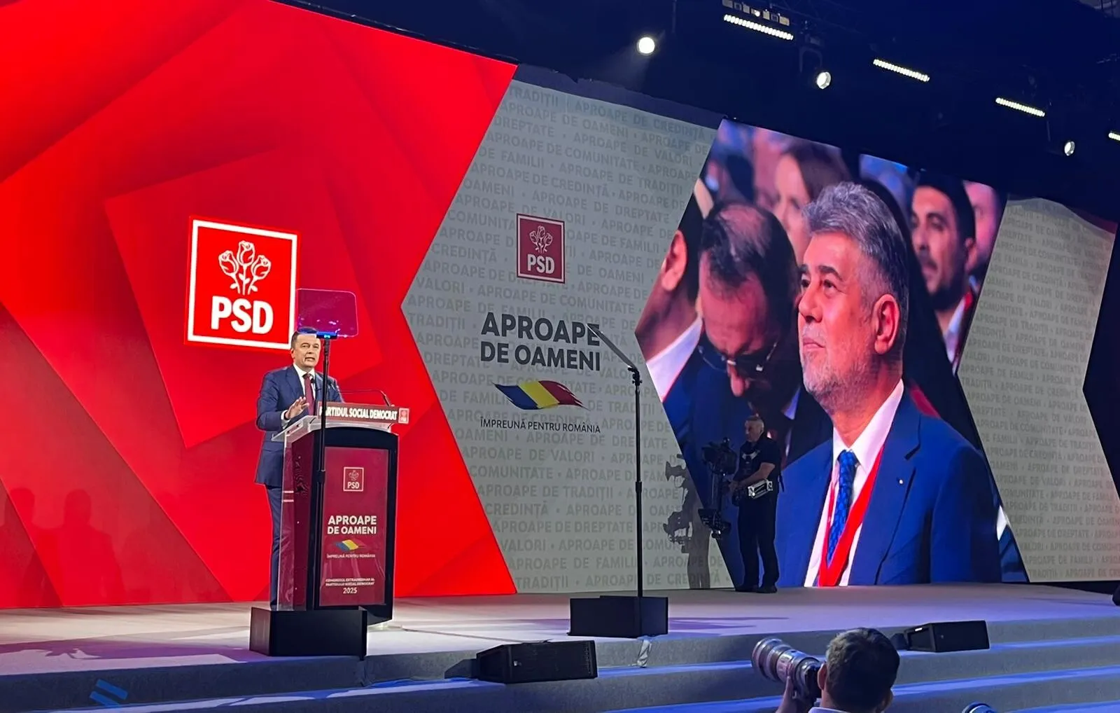 VIDEO Sorin Grindeanu dă un semnal puternic, de pe scena Congresului PSD: PSD trebuie să redevină un partid al tuturor generațiilor!