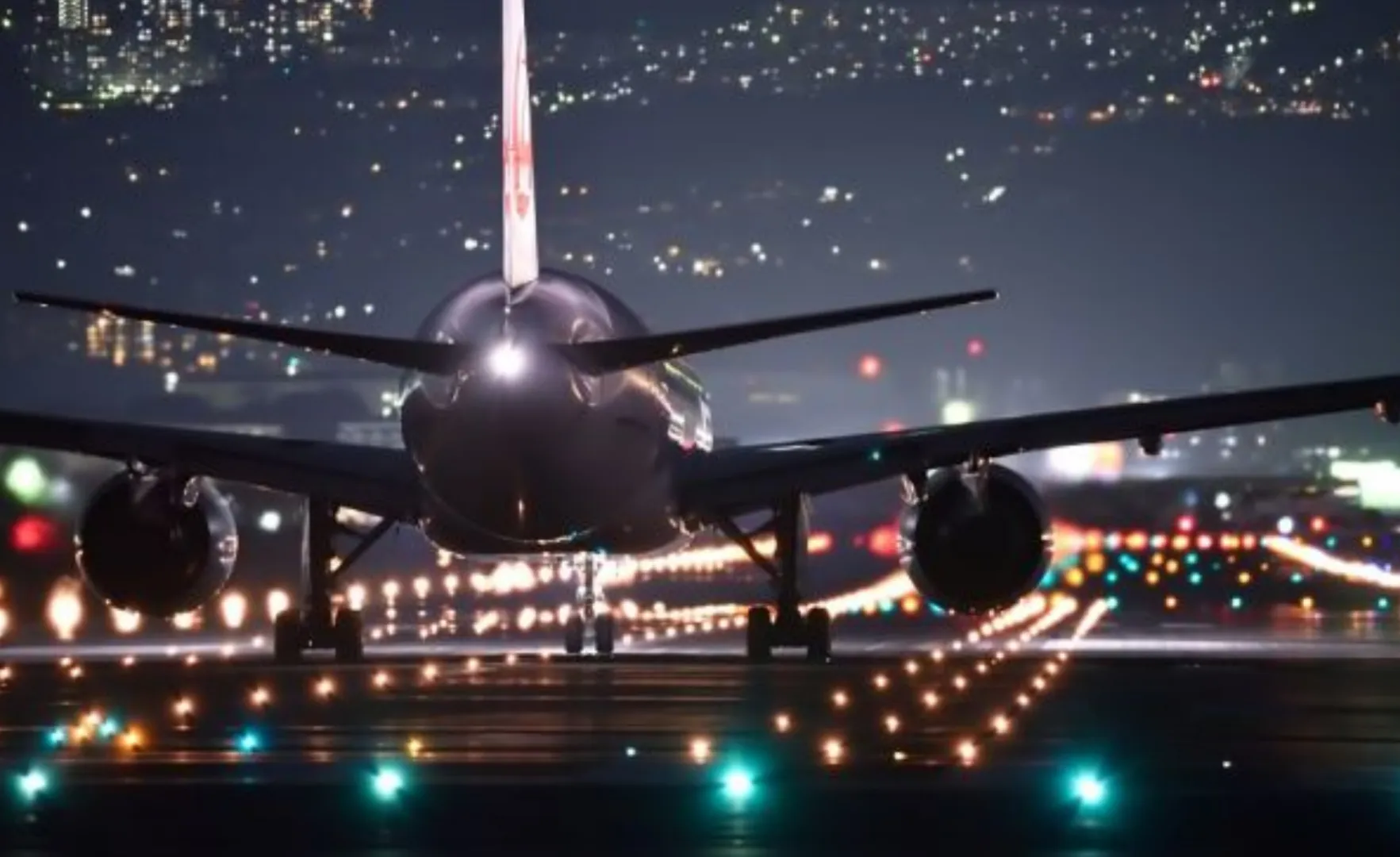 Trafic aerian întrerupt pe aeroportul din Bruxelles, după două raportări succesive despre drone neidentificate