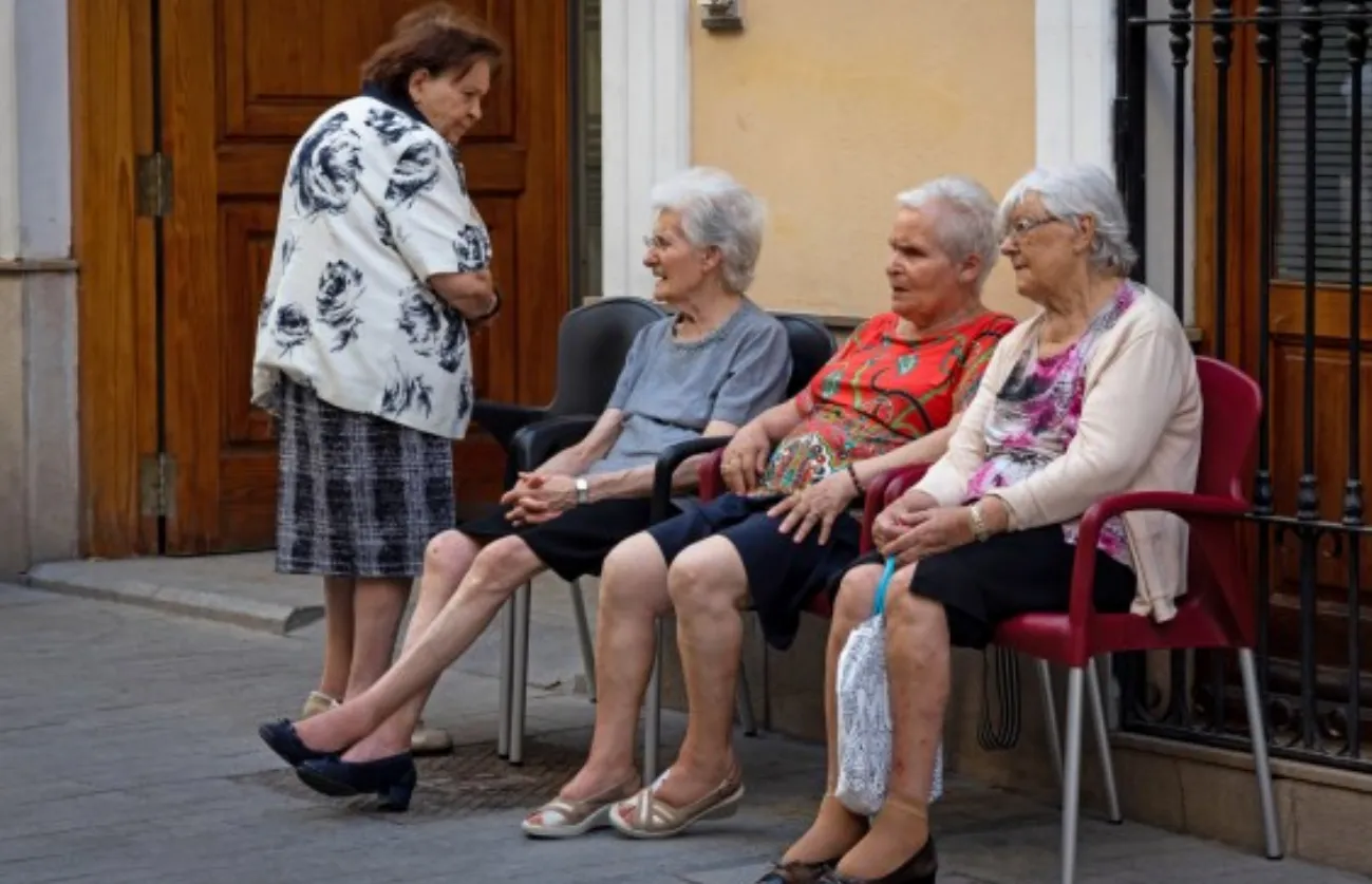 De ce este obligată o pensionară de 86 de ani să restituie 60.000 de euro