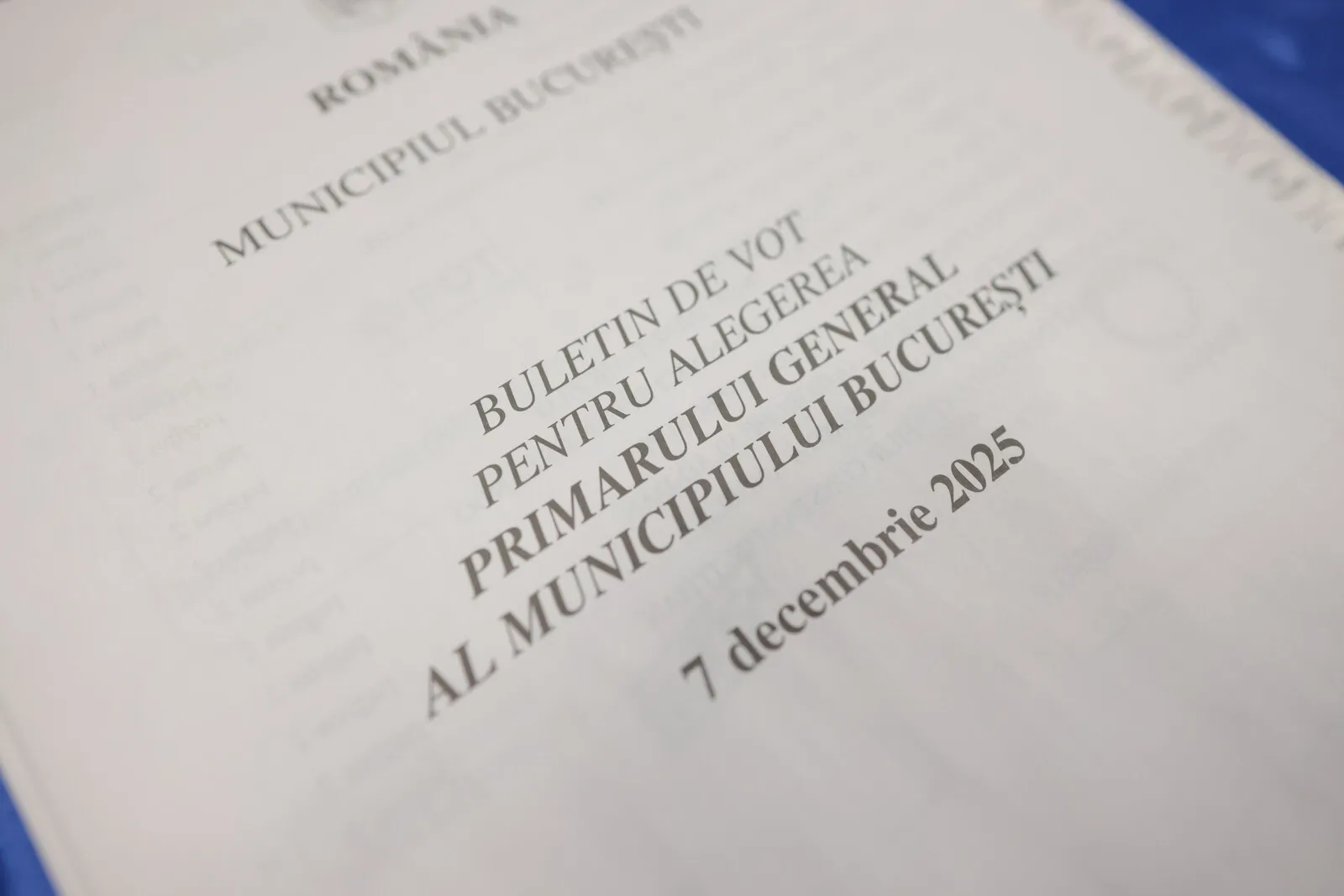 Bucureștenii nu se înghesuie la urne - Prezență foarte mică la vot la ora 11