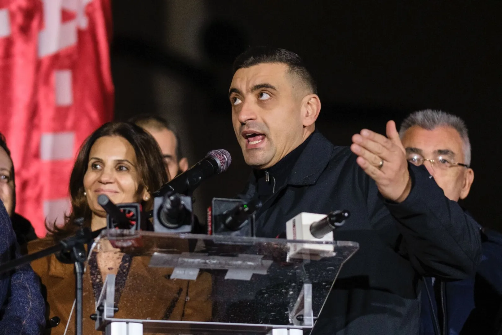 George Simion recunoaște înfrângerea AUR la Primăria Capitalei pe baza numărătorii paralele. Ciucu conduce detașat