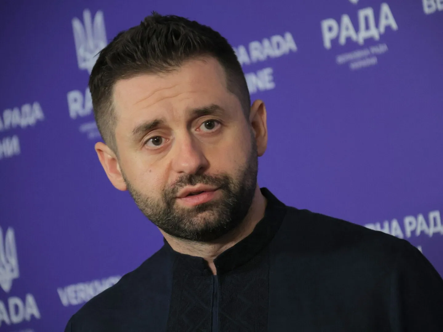 Liderul partidului lui Zelenski avertizează că un acord de pace va fi 'fie slab, fie foarte slab, fie inexistent'