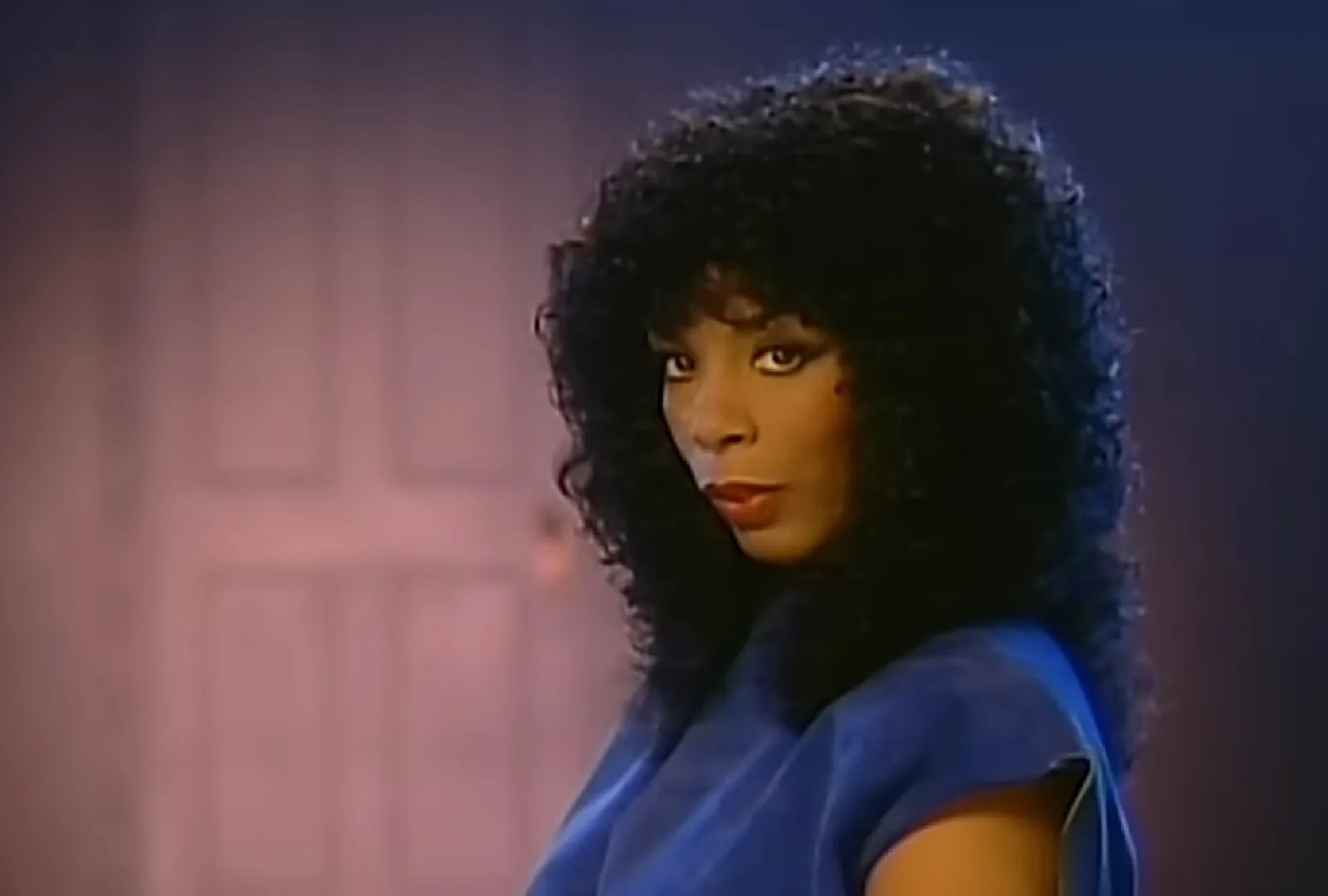 Legendara cântăreaţă Donna Summer a fost inclusă postum în Songwriters Hall of Fame