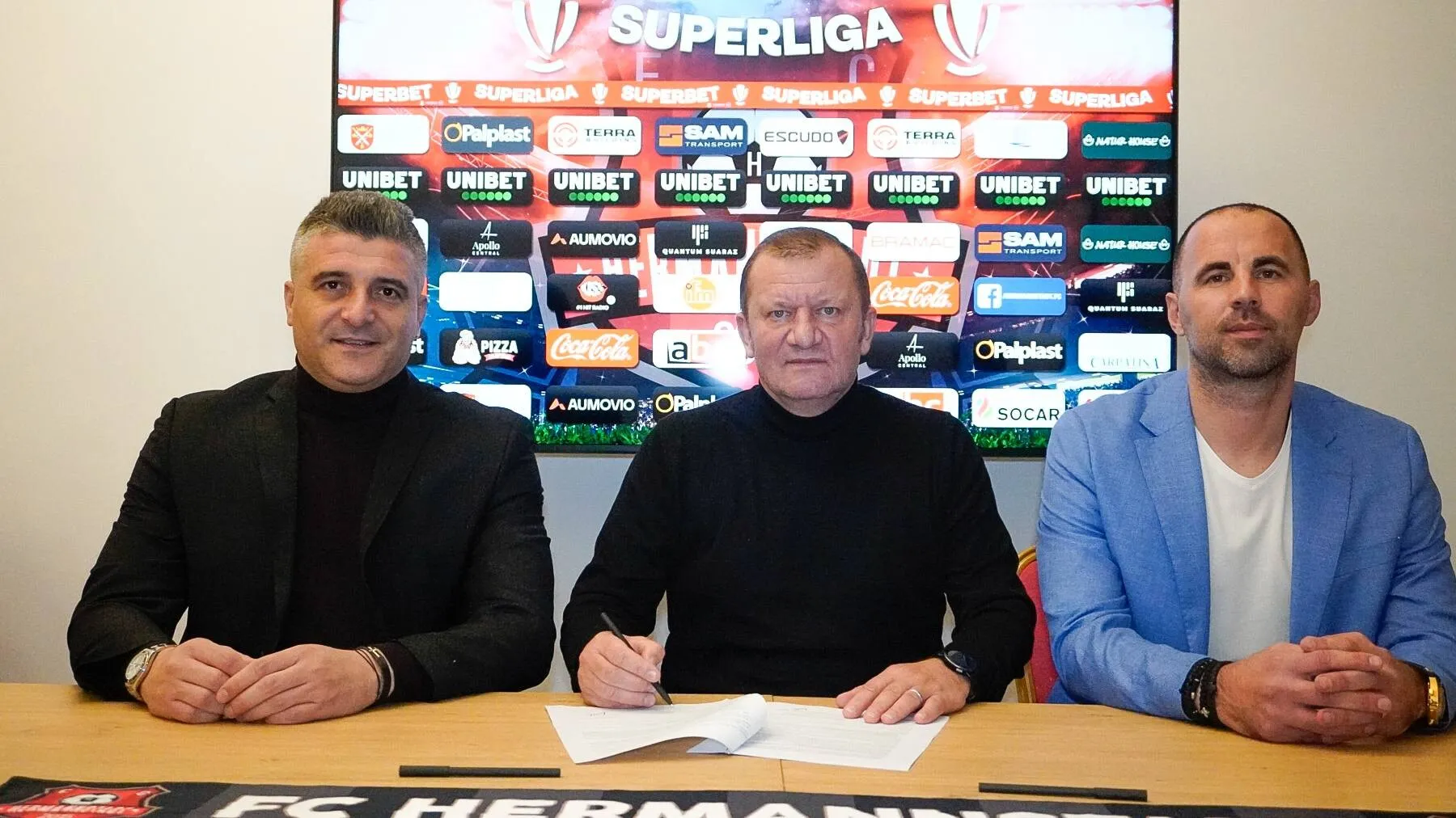 Dorinel Munteanu, prezentat oficial de Hermannstadt. Primele declarații ale antrenorului