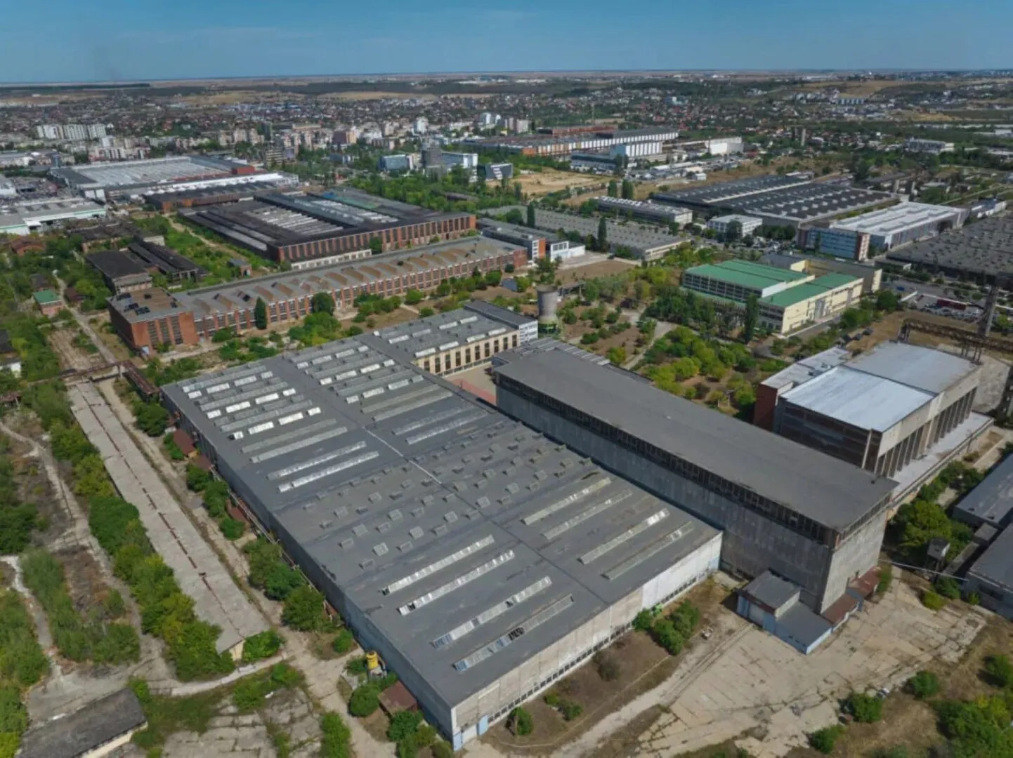 Teren uriaș de pe fosta platformă Electroputere Craiova, scos la vânzare. Ce proiecte ar putea prinde viață