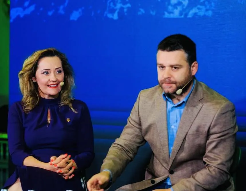 Elena Lasconi jubilează după primele date, în care USR a pierdut Primăria Capitalei: „O zi bună pentru democrație!”