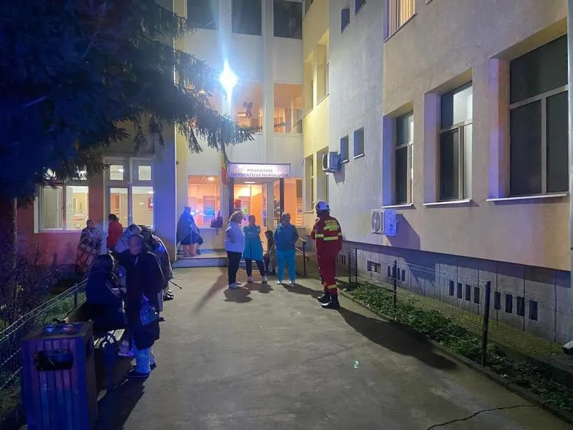 VIDEO Incendiu la secția de Psihiatrie a Spitalului Județean din Deva: Planul Roșu a fost activat