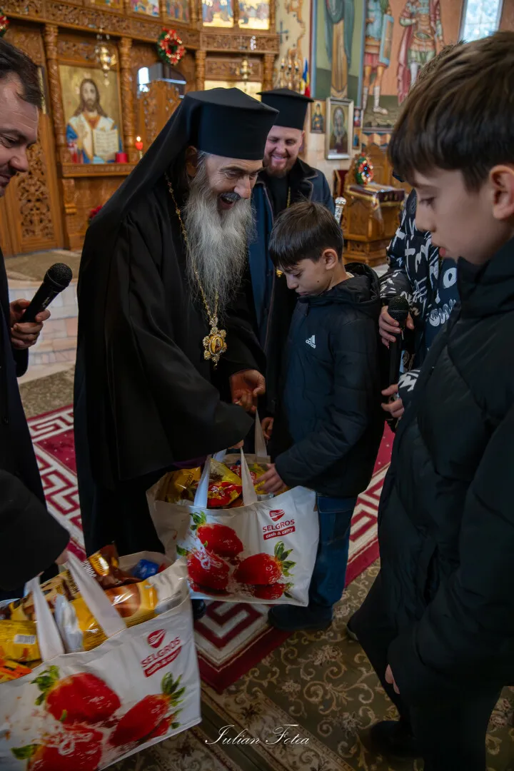 Doar Biserica face astfel: Peste două tone de alimente au fost donate de Parohia Ortodoxă Română 'Sfântul Apostol Andrei' din Würzburg în Constanța