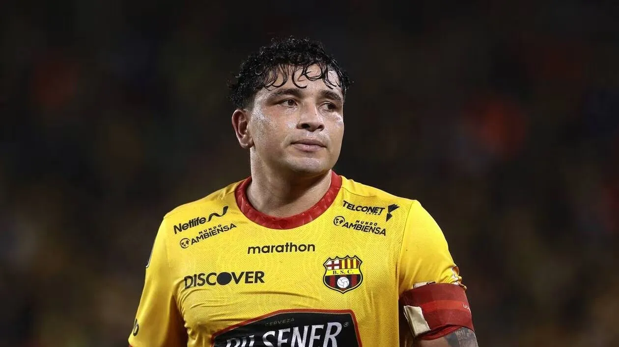 Fost internaţional ecuadorian, Mario Pineida, ucis la Guayaquil