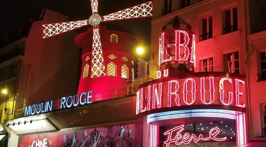 Apartamentul lui Jacques Prévert va fi salvat: Acord între Moulin Rouge și moștenitorii poetului