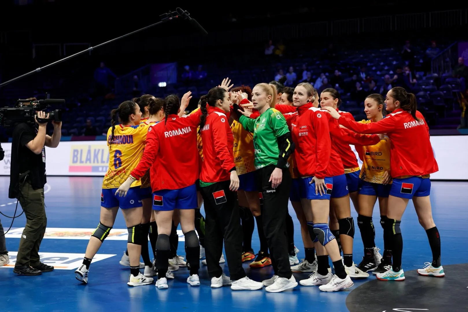 VIDEO Fiica Simonei Gogîrlă, mesaj pentru mama sa înaintea ultimului meci de la Mondialul de handbal