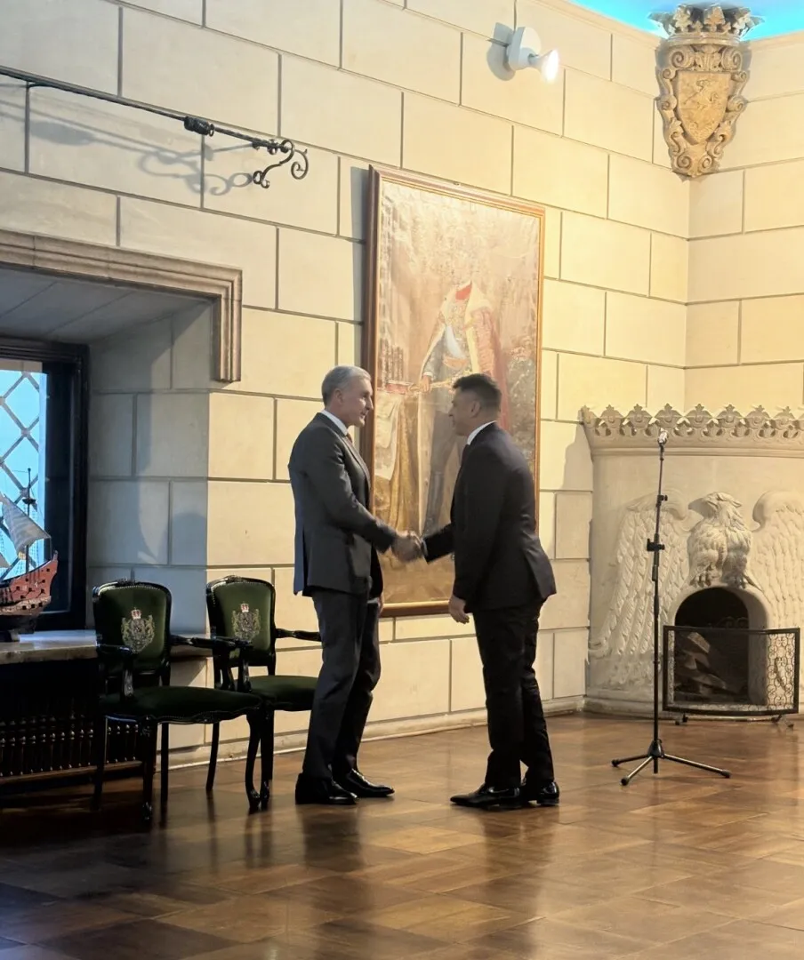 Principele Radu al României și Eduard Novak