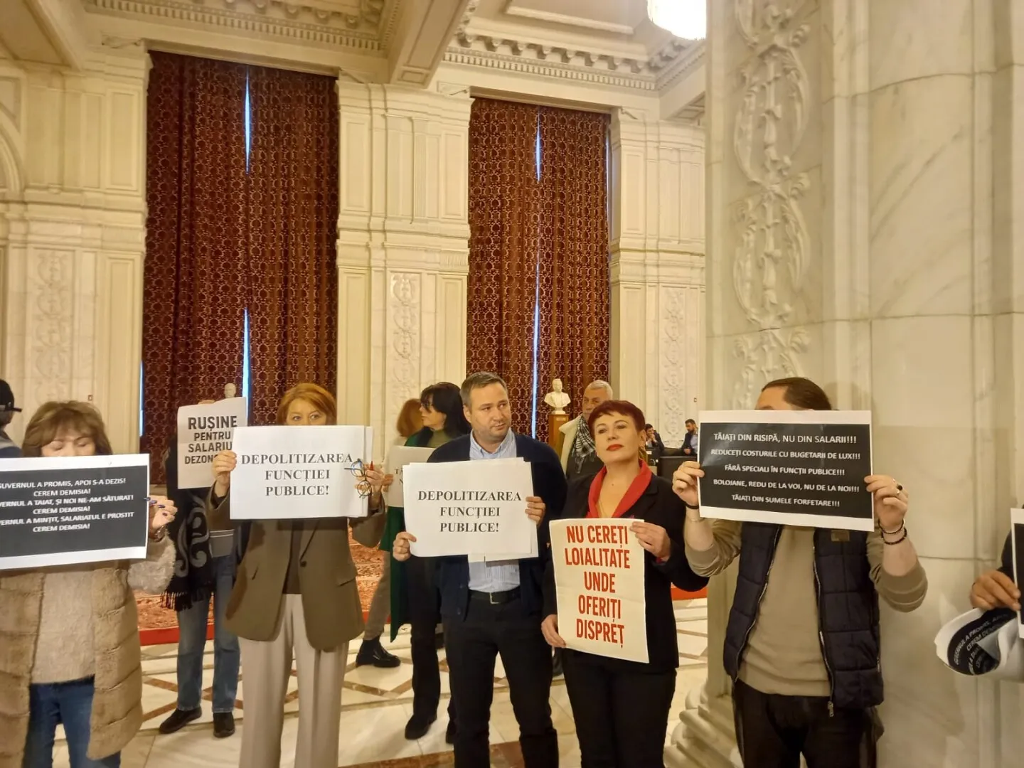 protest parlament protest parlament