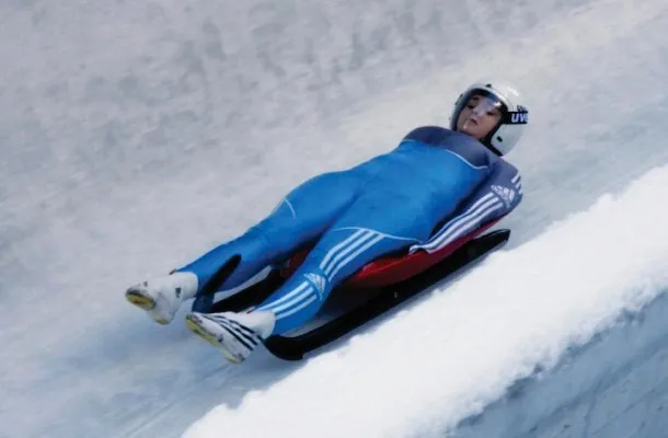 Sportivii ruși revin în Cupa Mondială de sanie, spre nemulțumirea ucrainenilor