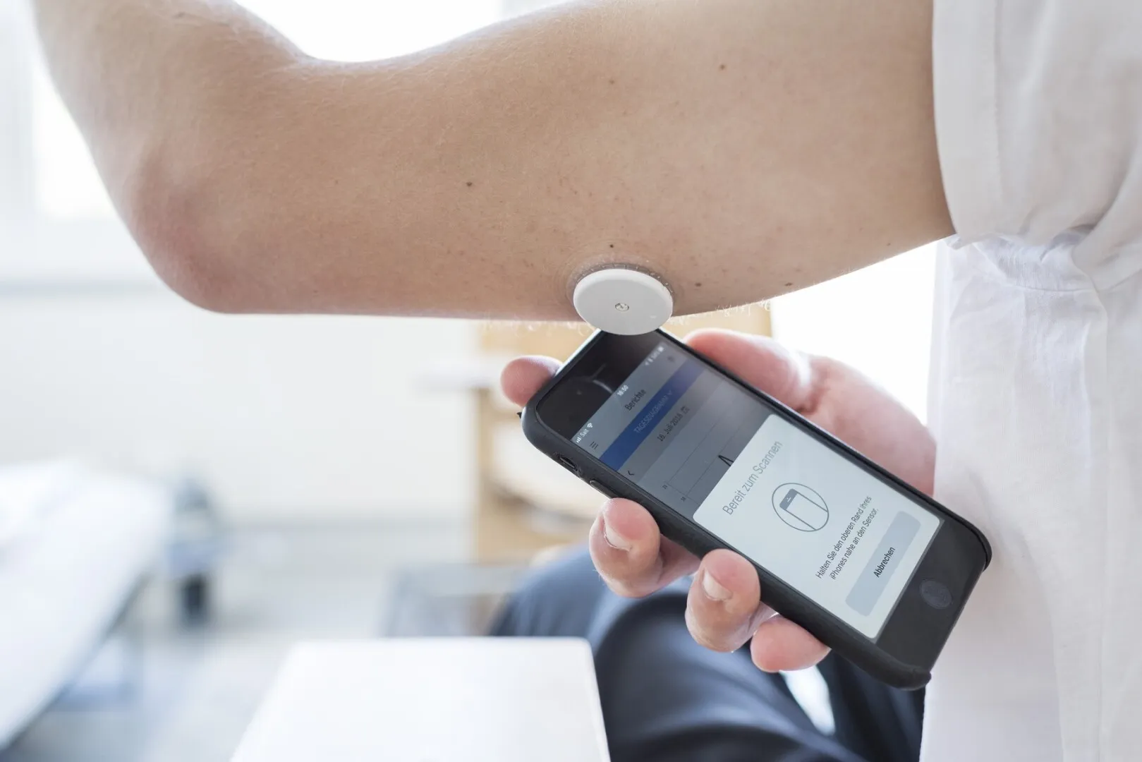 Senzori de glicemie, extrem de populari, retrași de urgență: Au provocat decese și sute de incidente extrem de grave