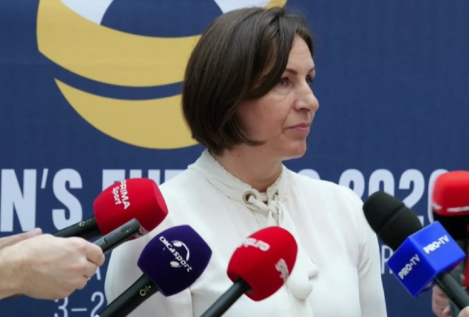 Steluța Luca, fosta elevă a lui Tadici, se implică în scandalul momentului din handbal: 'Și noi ca sportive trebuie să vedem unde greșim'