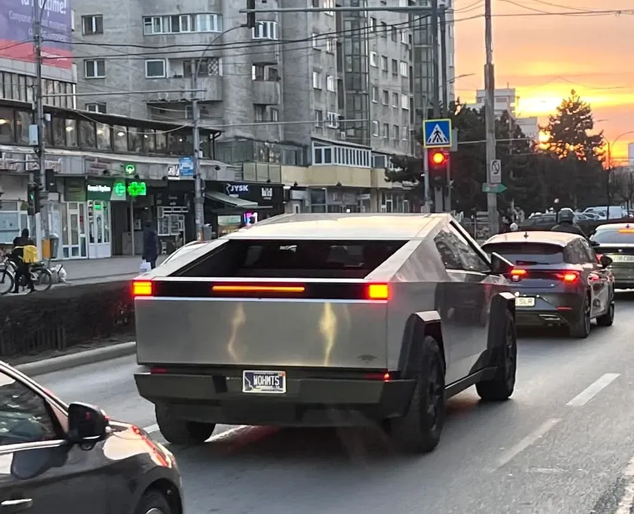 Tesla Cybertruck Tesla Cybertruck