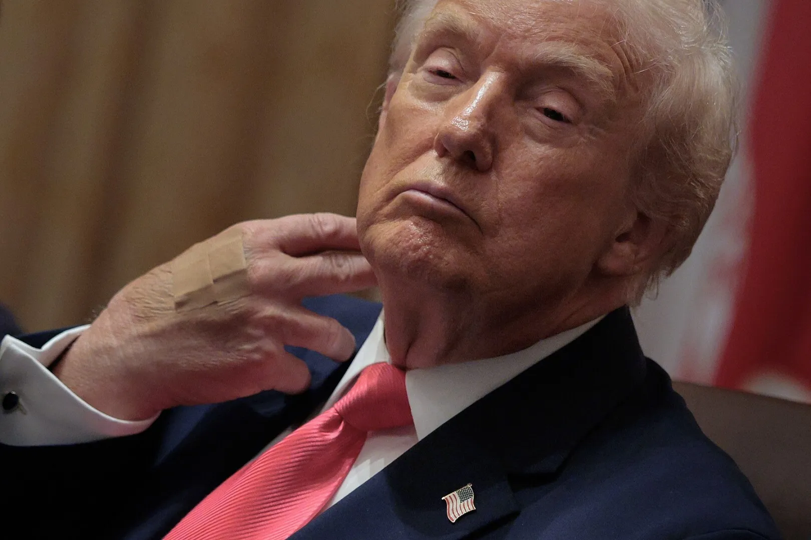 Decizie explozivă a lui Donald Trump: palestinienii și cetățenii altor șapte țări, interziși în SUA