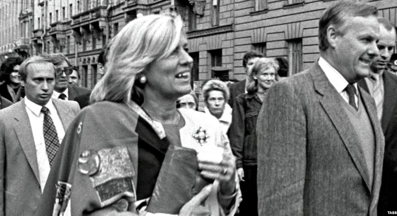 34 de ani de la destrămarea URSS! Ce făcea Vladimir Putin în acel moment