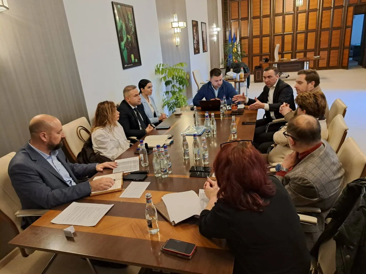 Primarul Capitalei s-a întâlnit cu ministrul Energiei: Soluții pentru îmbunătățirea căldurii în Capitală