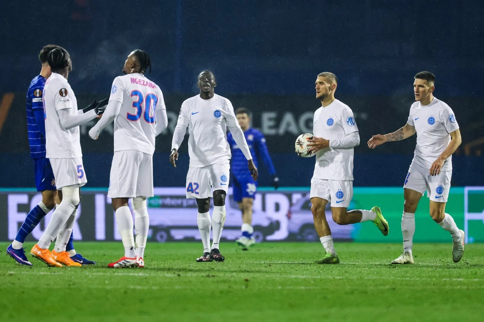 FCSB câștigă la Galați și se apropie de zona de play off