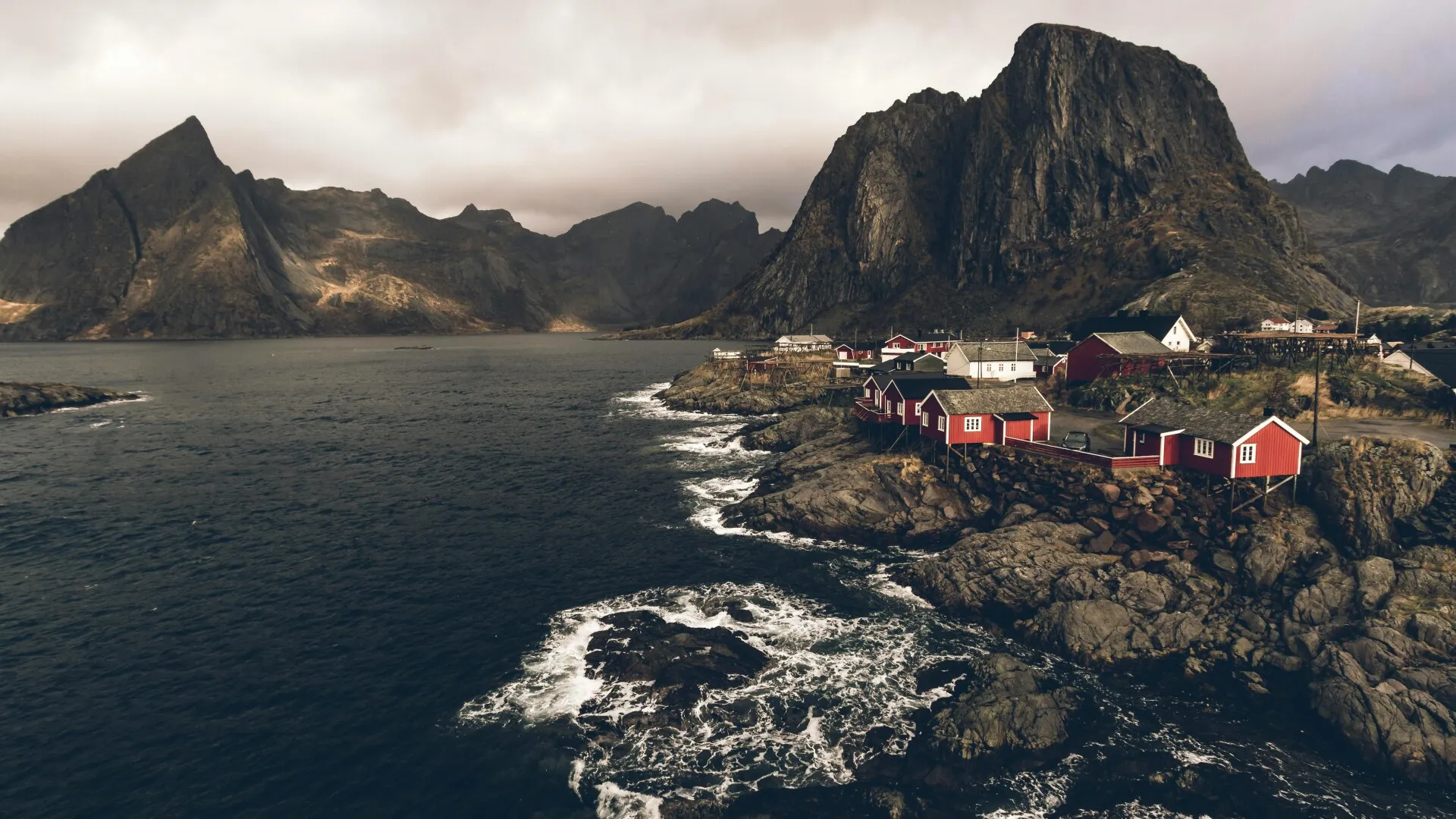 Europa ar fi putut profita de bogățiile Groenlandei, dar nu a făcut-o. Acum, este rândul SUA să-și joace cartea