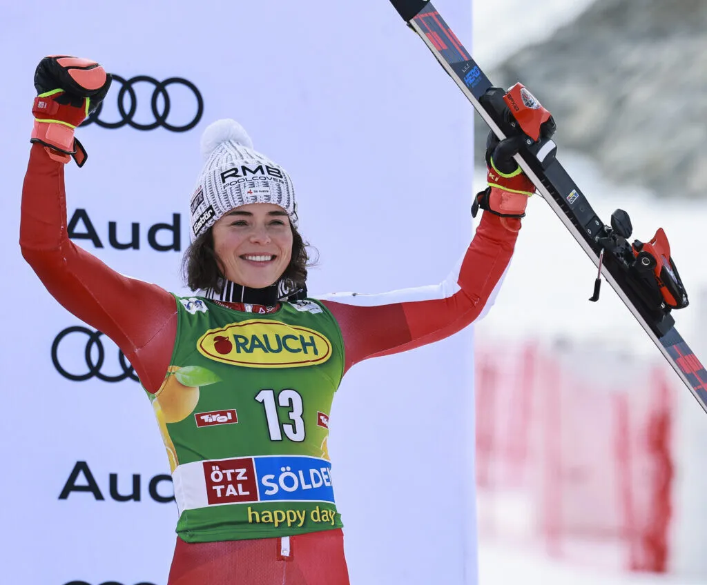 Victorie pentru Julia Scheib în slalomul uriaș din Italia