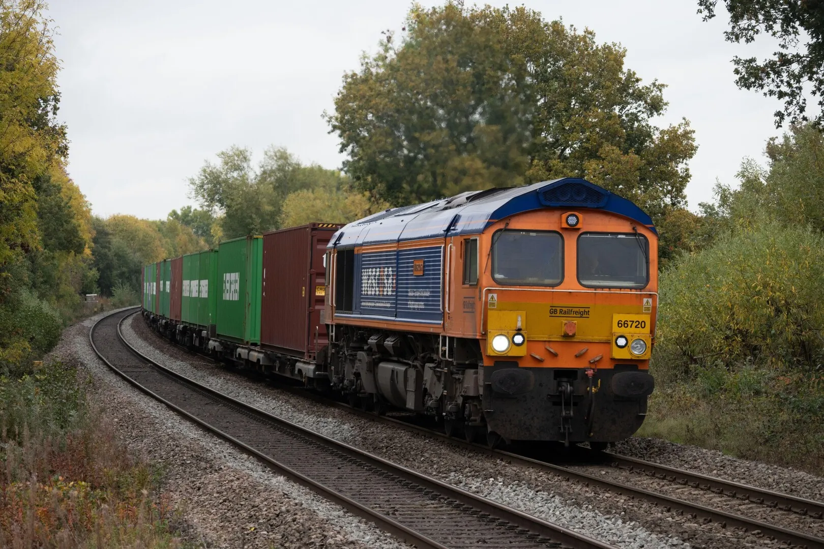 DB Cargo UK vinde locomotivele din Clasa 66 către Grup Feroviar Roman (GFR)