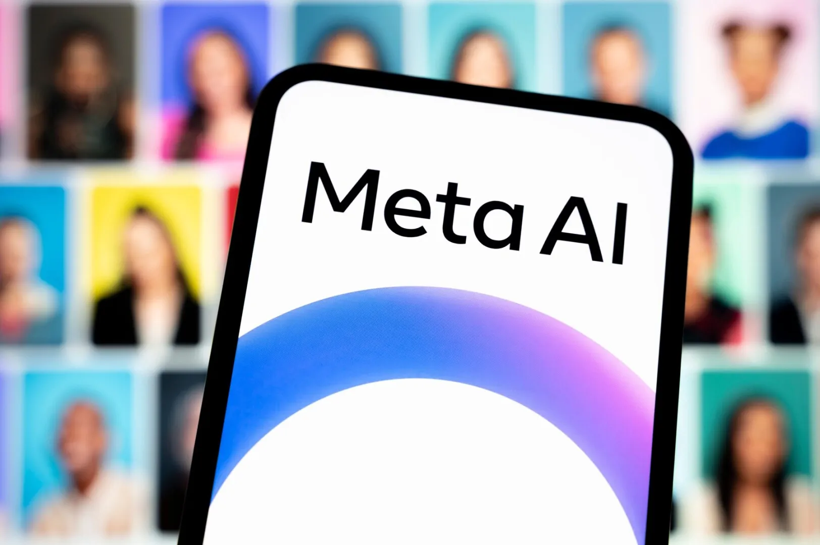 Meta vrea să lanseze o reţea socială cu clipuri generate de AI