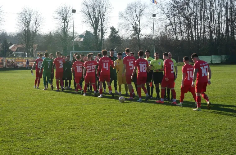 VIDEO Percheziții de amploare: Polițiștii intră puternic în mafia pariurilor sportive. Este vizat un club care are legături cu Florin Salam