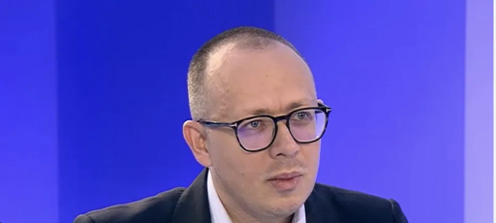 Florin Negruțiu - Profilul complet al jurnalistului și comentatorului politic