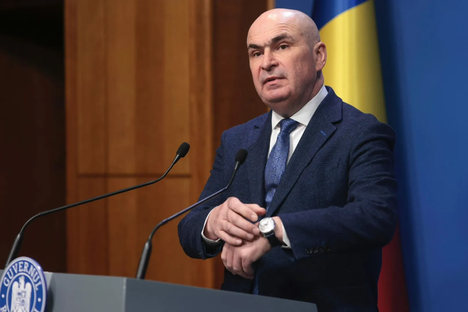 PNRR contra Constituției? Derapajul prin care premierul Bolojan pune presiune pe Curtea Constituțională